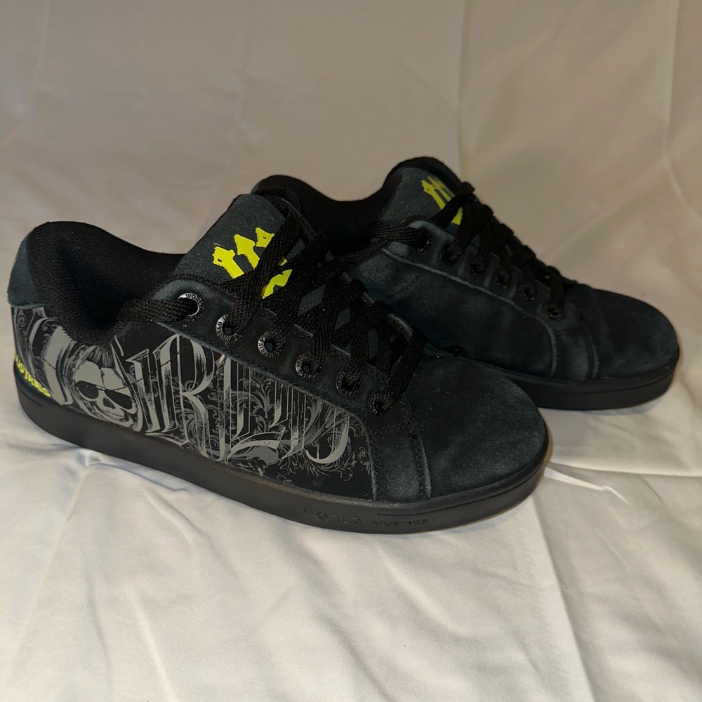 World Industries Emo Skate Shoes - Size 9 Men’s Neon Yellow/Black